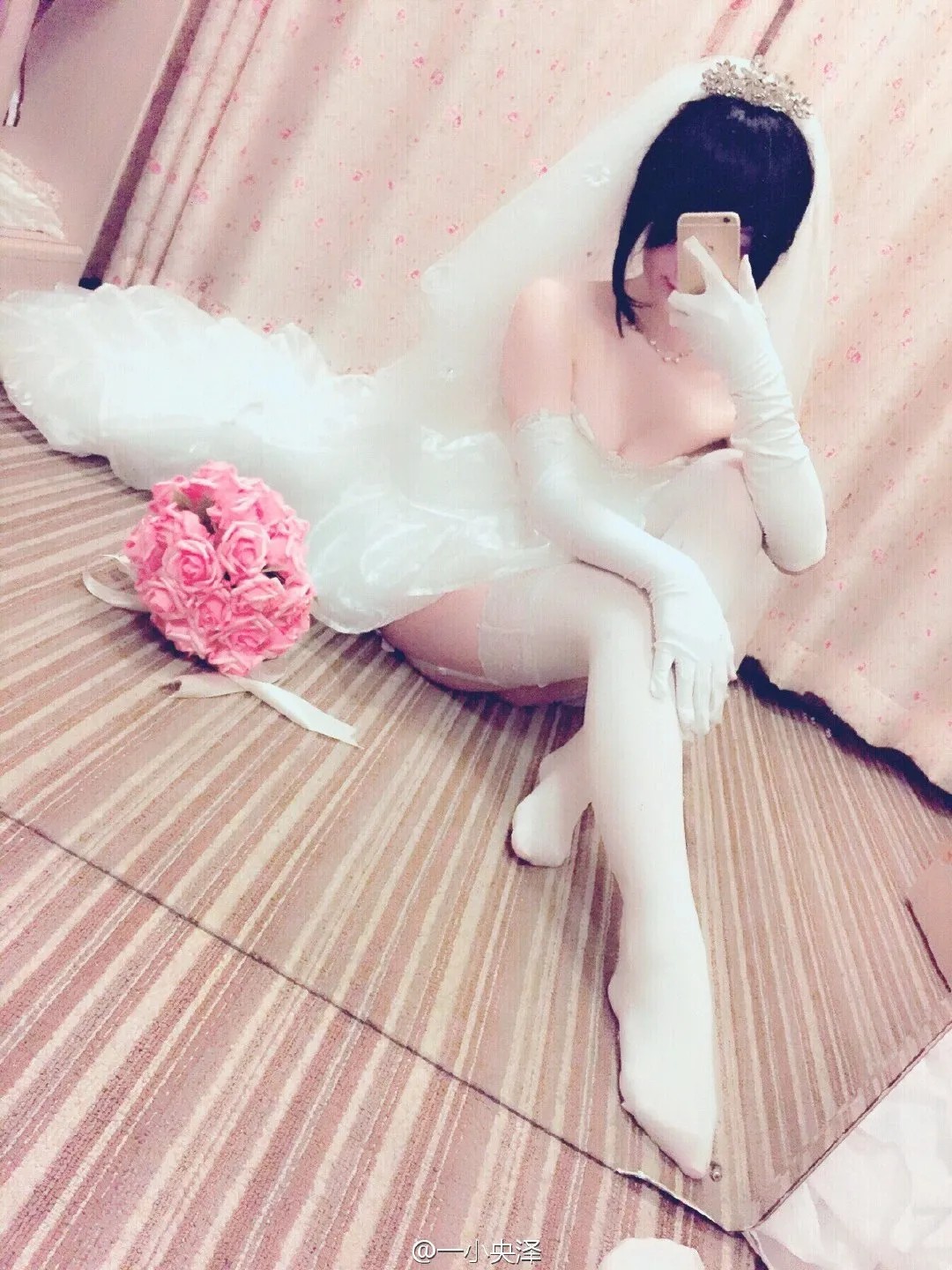 91tutu.cc@一小央泽 NO.0000微博杂图-117.webp