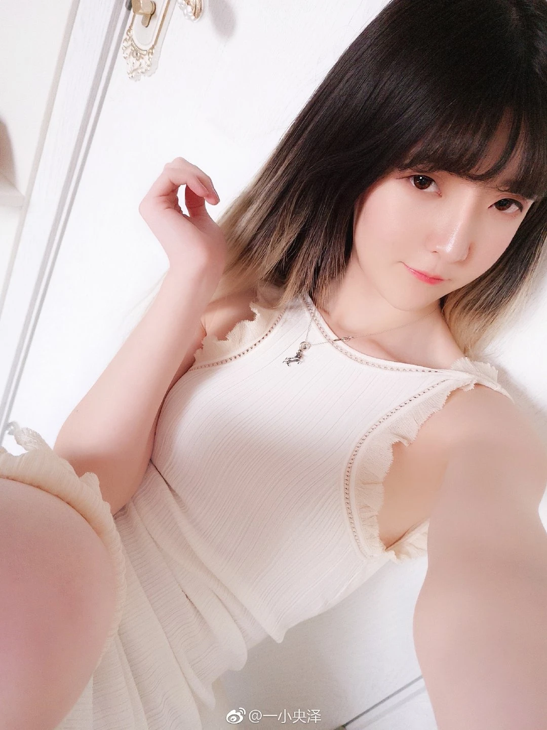 91tutu.cc@一小央泽 NO.0000微博杂图-123.webp