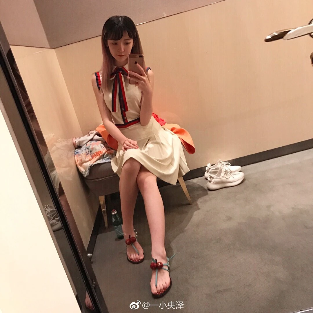 91tutu.cc@一小央泽 NO.0000微博杂图-143.webp