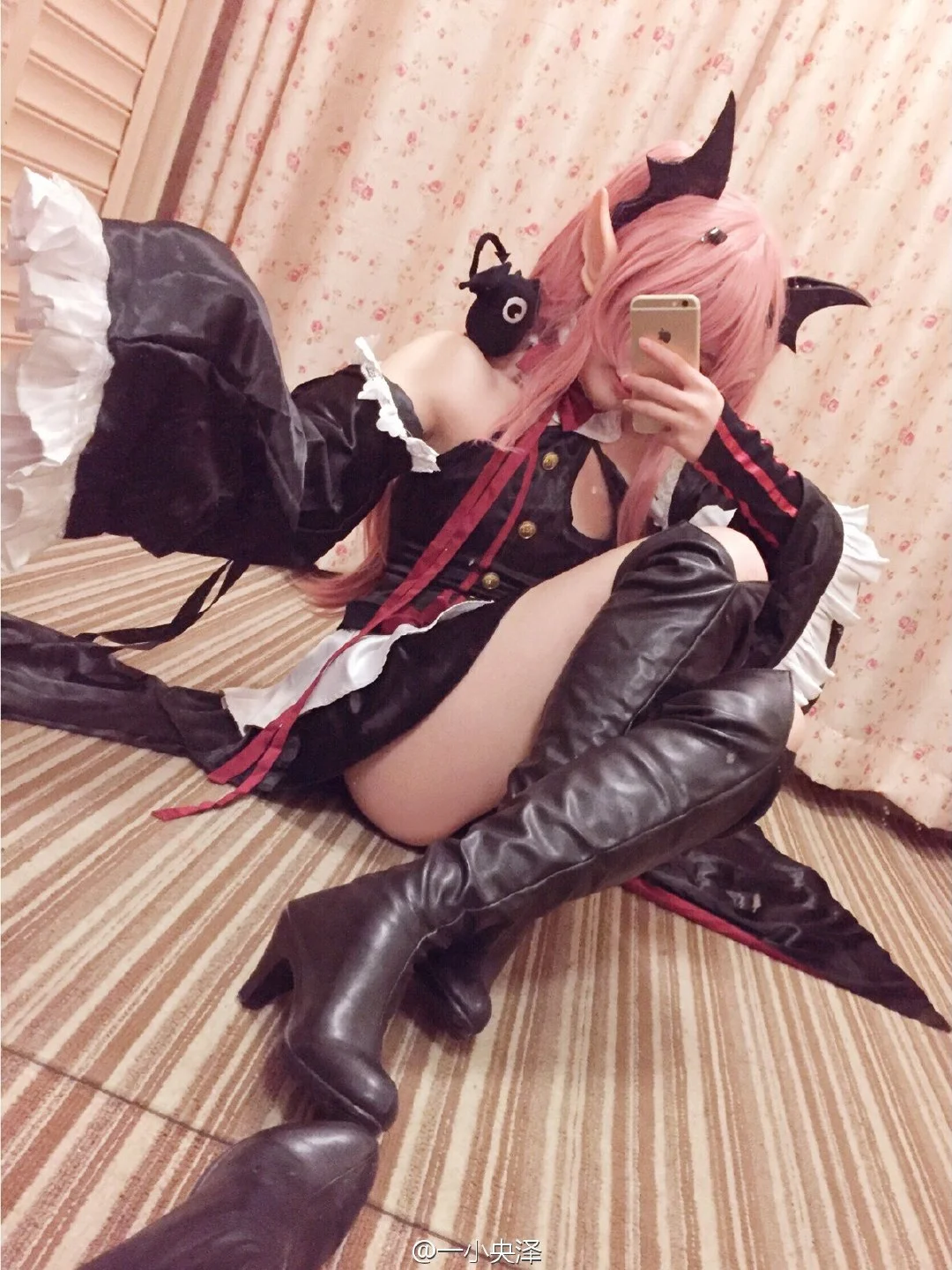 91tutu.cc@一小央泽 NO.0000微博杂图-159.webp