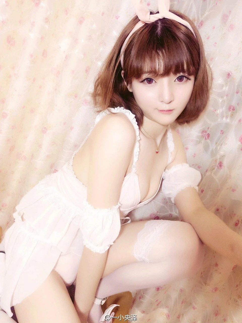 91tutu.cc@一小央泽 NO.0000微博杂图-160.webp