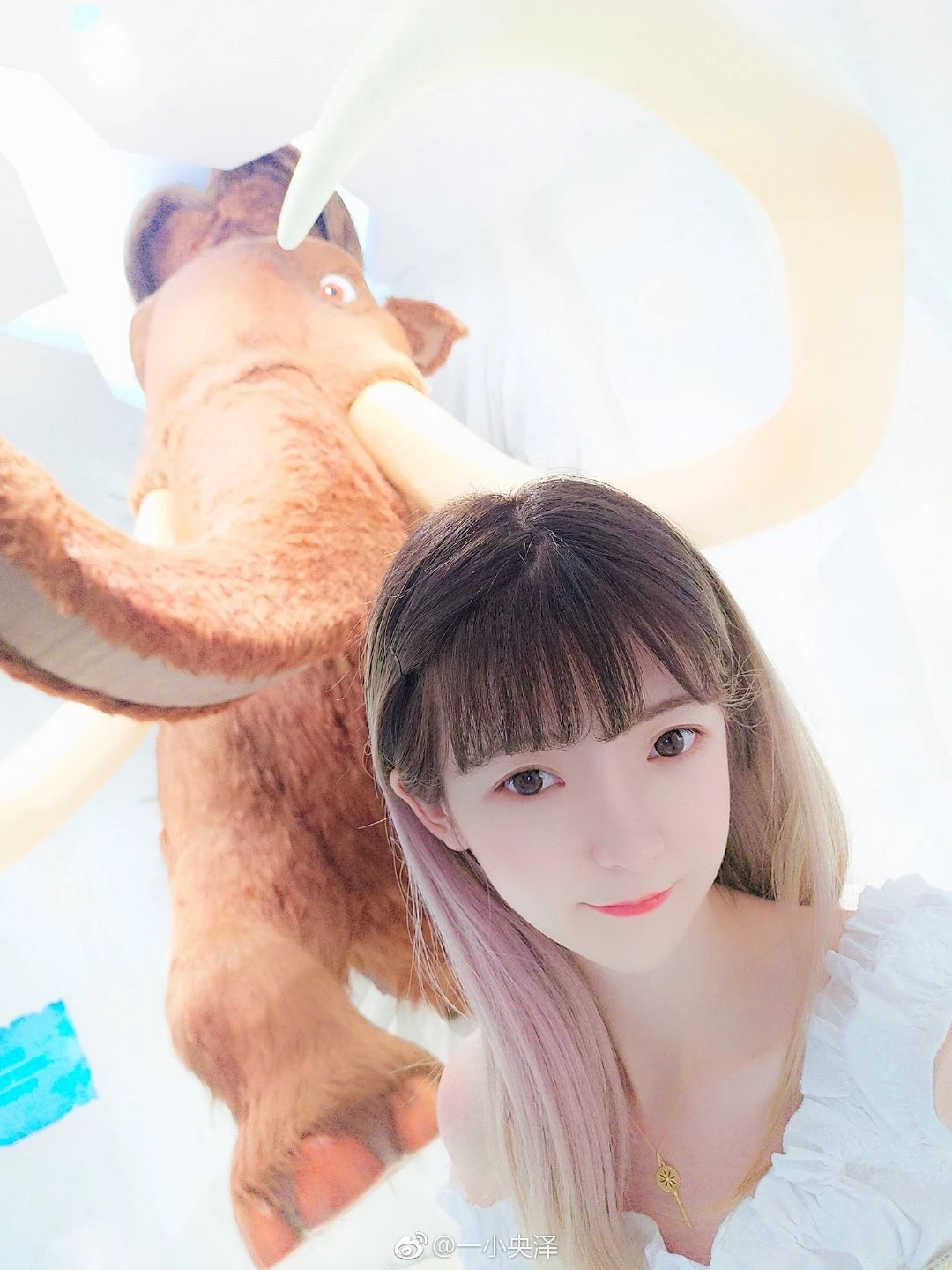 91tutu.cc@一小央泽 NO.0000微博杂图-279.webp