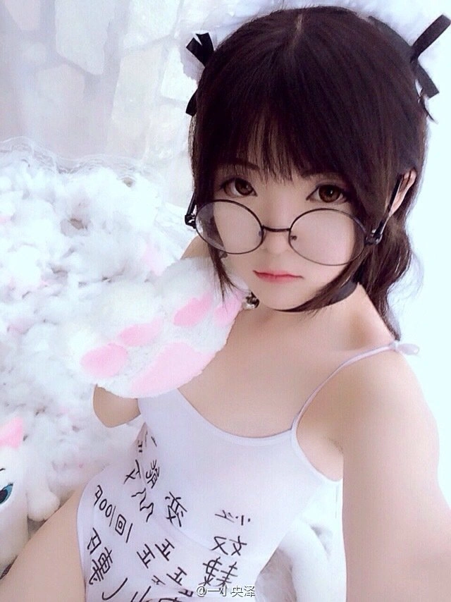 91tutu.cc@一小央泽 NO.0000微博杂图-387.webp