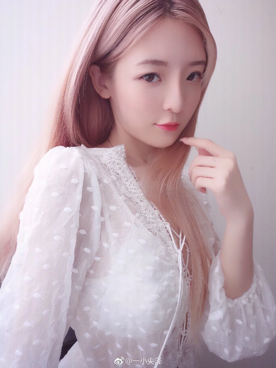 91tutu.cc@一小央泽 NO.0000微博杂图-441.webp