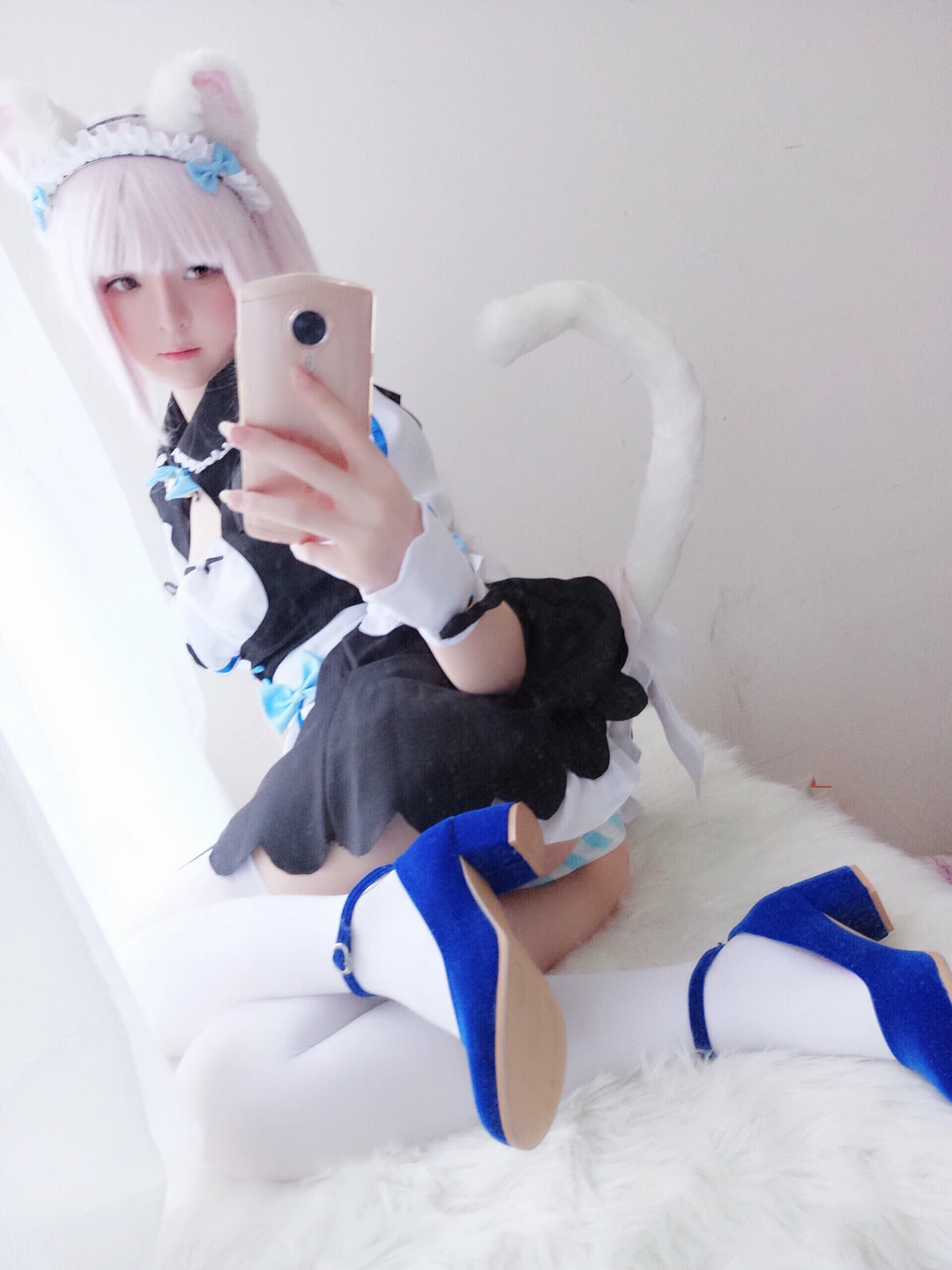 91tutu.cc@一小央泽 NO.025 猫娘香子兰-005.webp