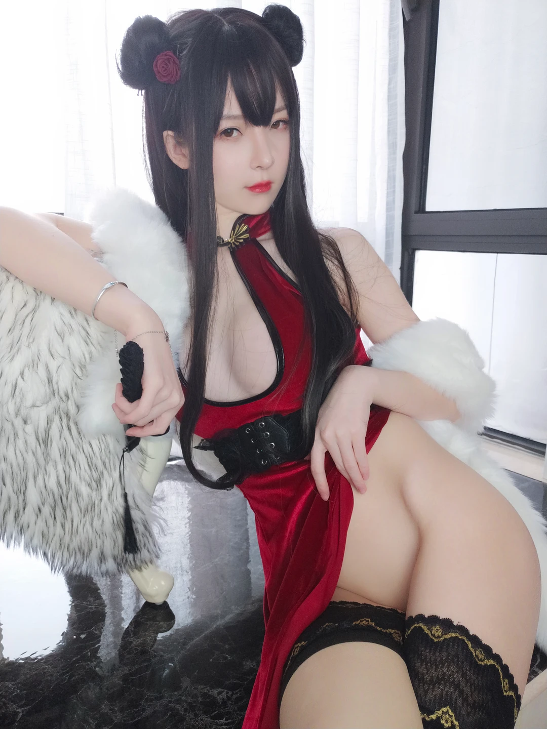 91tutu.cc@一小央泽 NO.041 新月红玫-037.webp