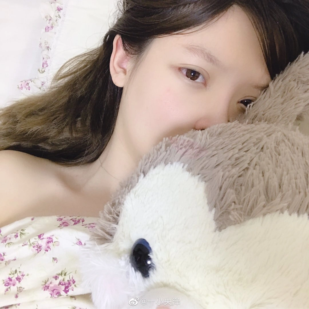 91tutu.cc@一小央泽 NO.064 微博-026.webp