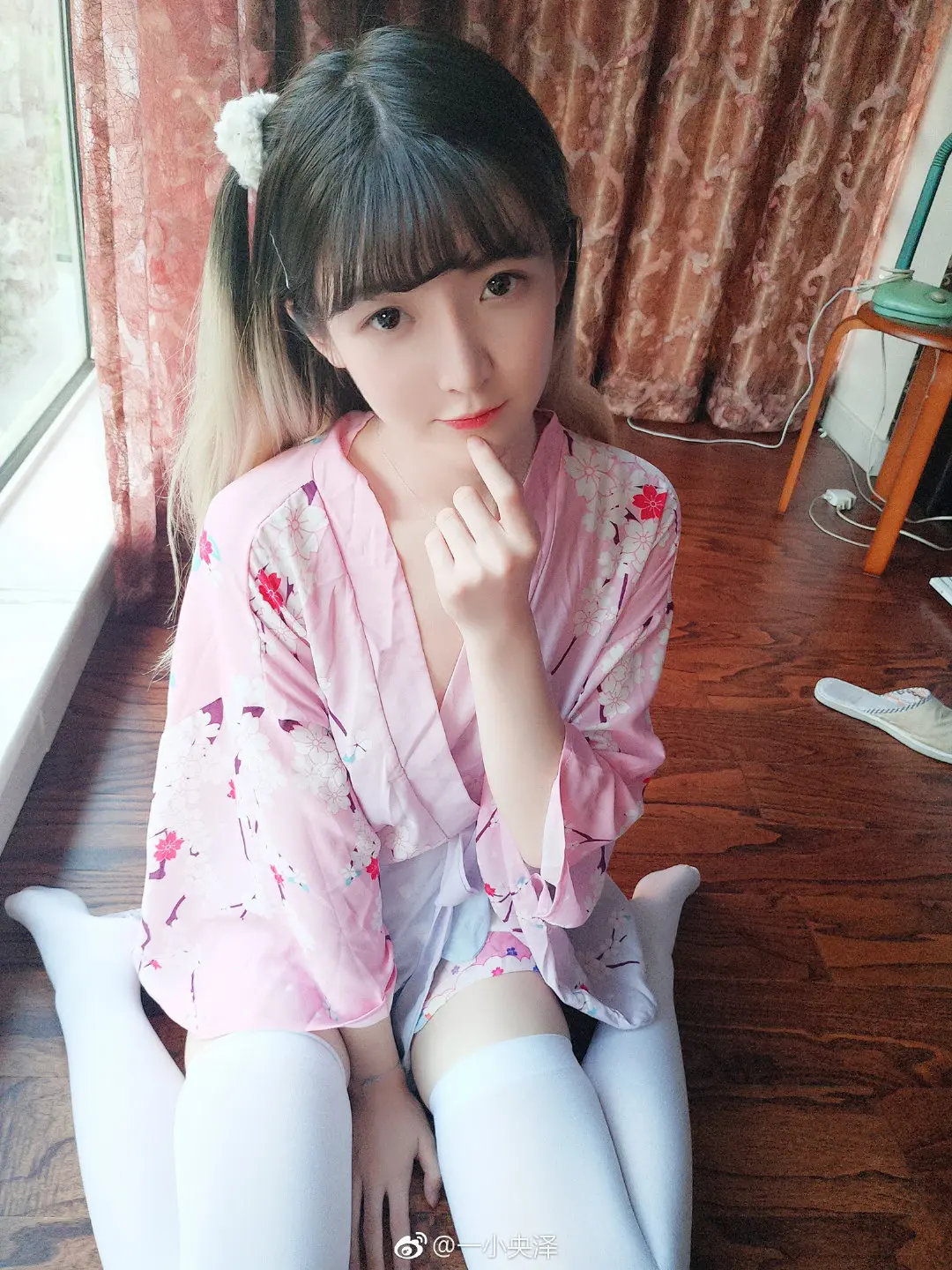 91tutu.cc@一小央泽 NO.064 微博-102.webp