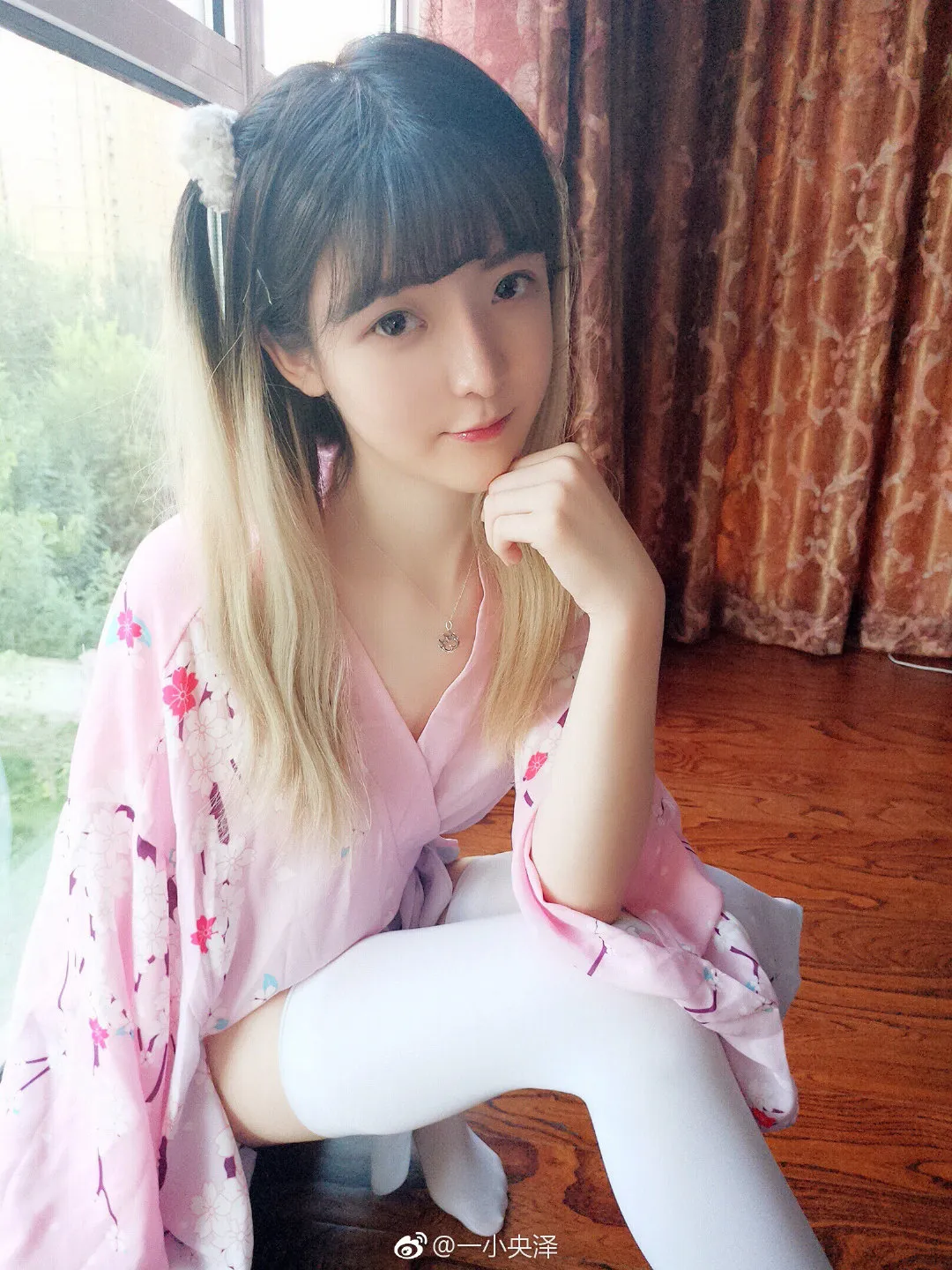 91tutu.cc@一小央泽 NO.064 微博-270.webp