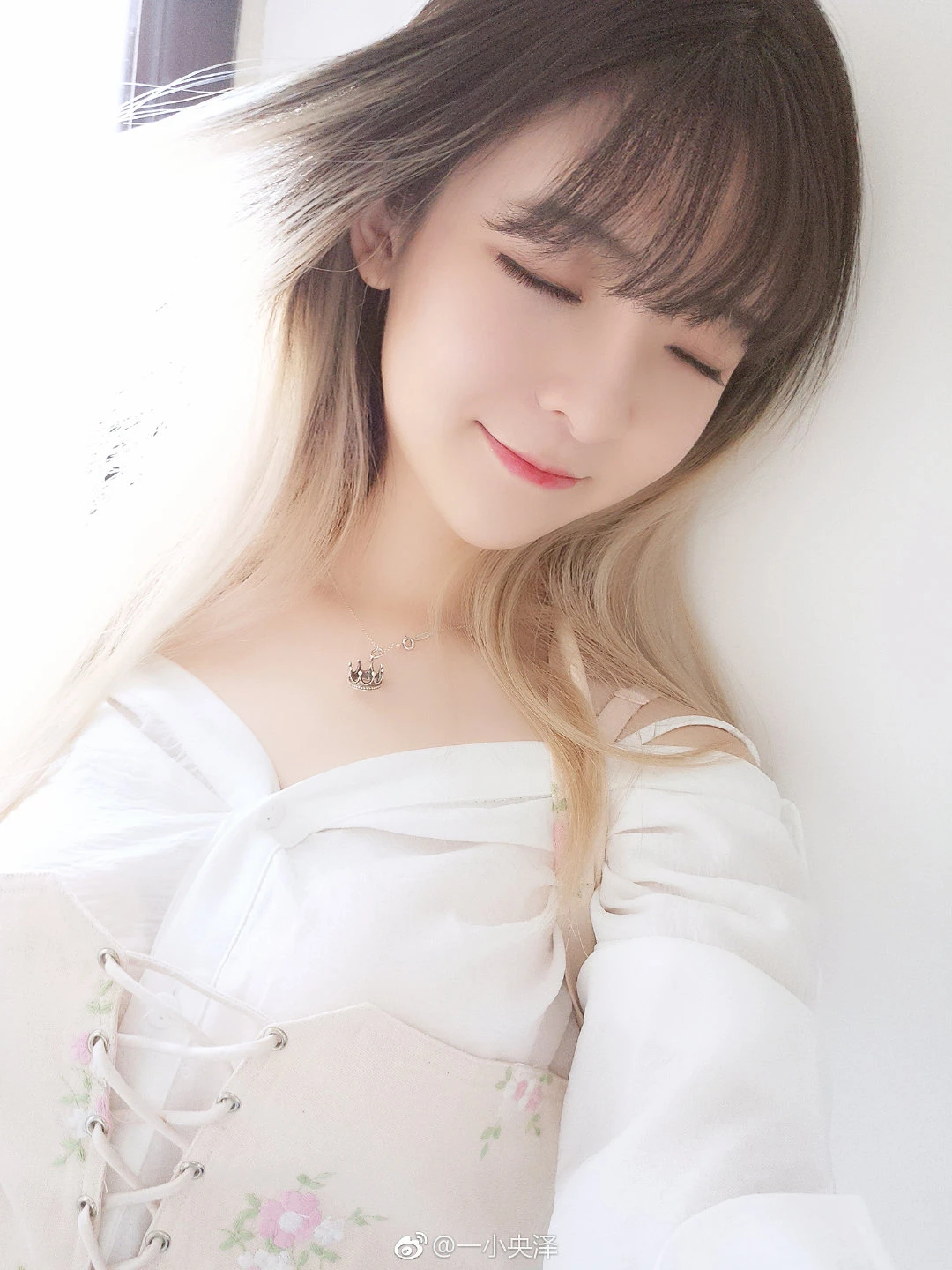 91tutu.cc@一小央泽 NO.064 微博-372.webp