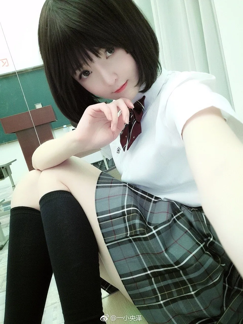 91tutu.cc@一小央泽 NO.064 微博-400.webp