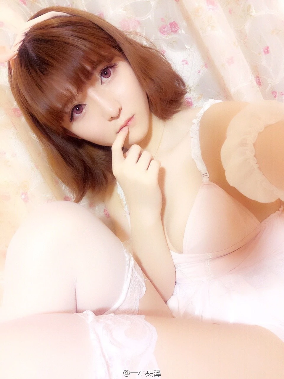 91tutu.cc@一小央泽 NO.064 微博-526.webp