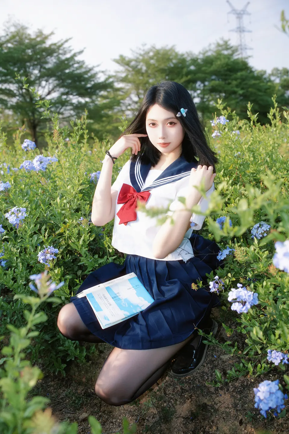 91tutu.cc@七只红豆 - No.002 红豆蓝花JK-005.webp