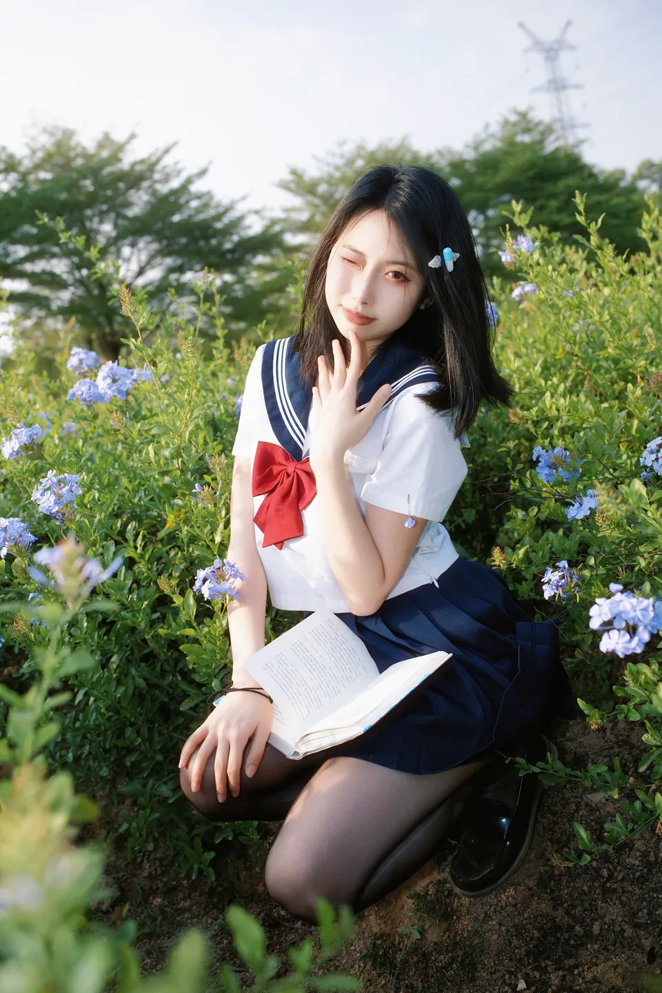 91tutu.cc@七只红豆 - No.002 红豆蓝花JK-007.webp