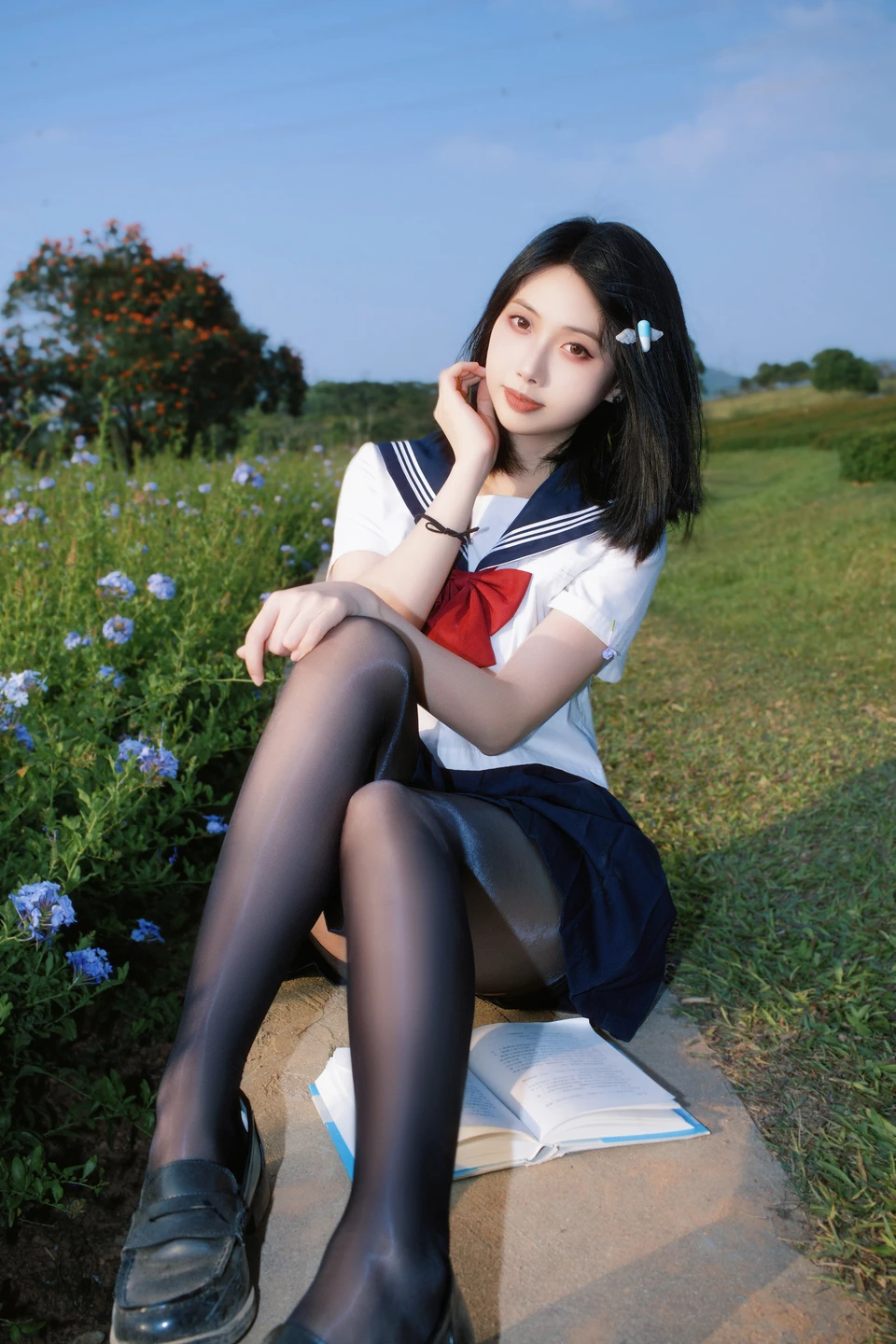 91tutu.cc@七只红豆 - No.002 红豆蓝花JK-019.webp