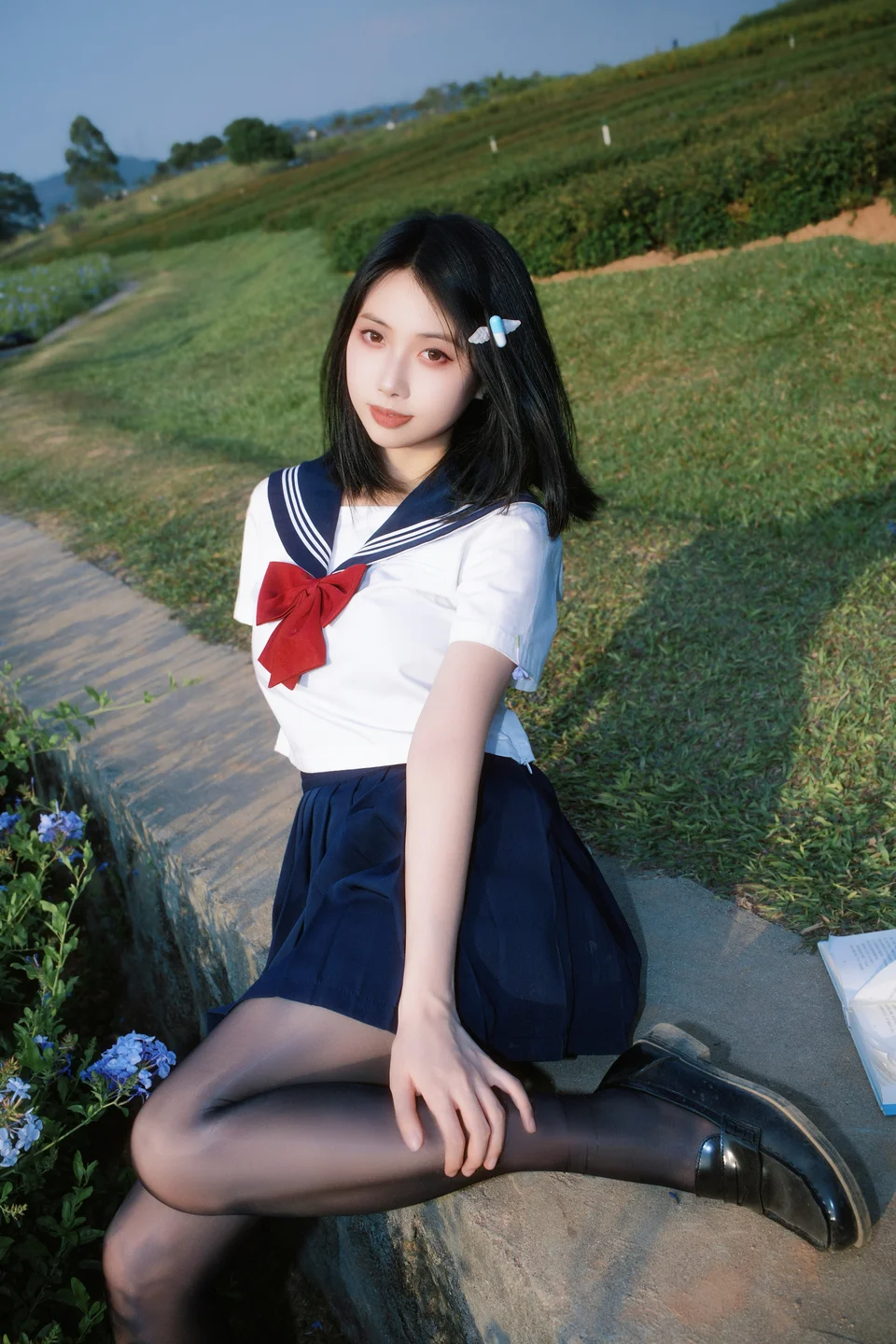 91tutu.cc@七只红豆 - No.002 红豆蓝花JK-022.webp