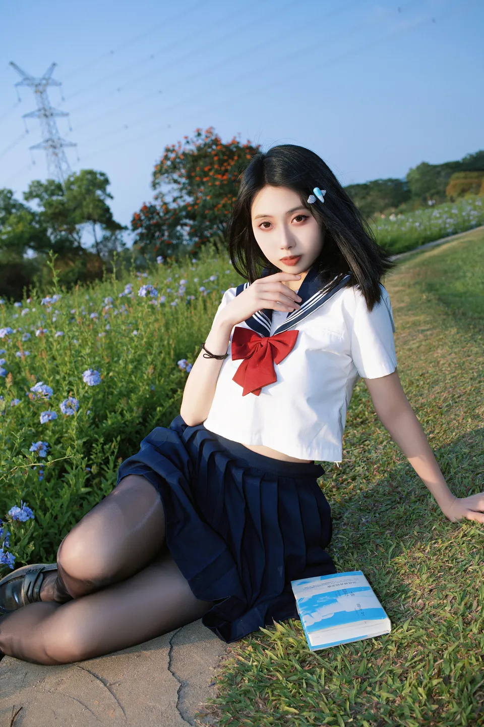 91tutu.cc@七只红豆 - No.002 红豆蓝花JK-025.webp