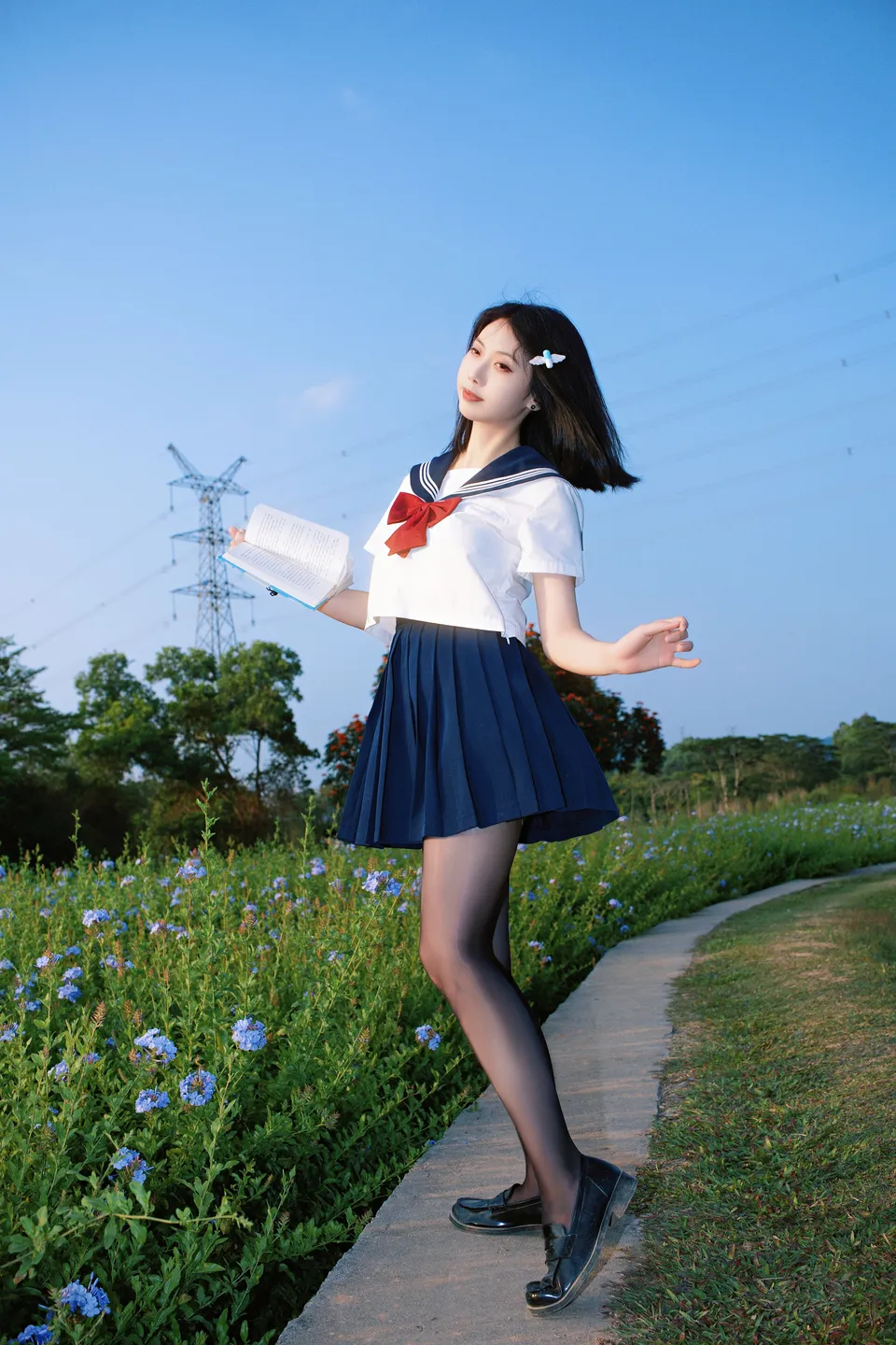 91tutu.cc@七只红豆 - No.002 红豆蓝花JK-034.webp