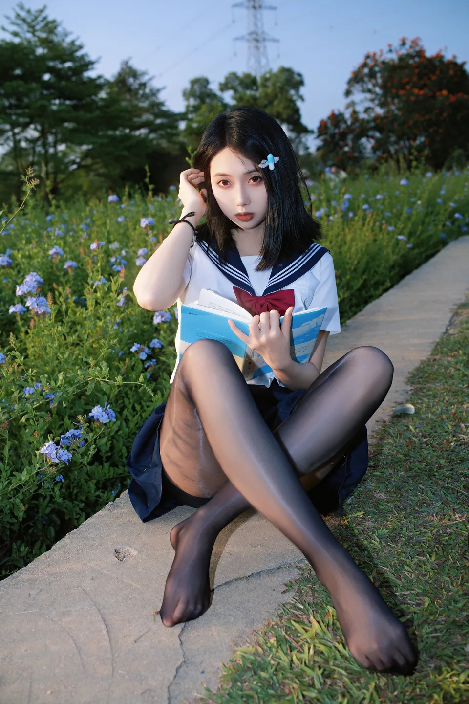 91tutu.cc@七只红豆 - No.002 红豆蓝花JK-039.webp