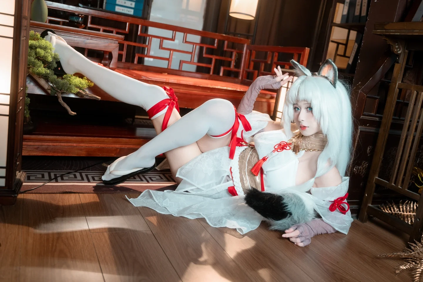 91tutu.cc@十悲伤小木十 - 帮帮胡桃吧！-025.webp