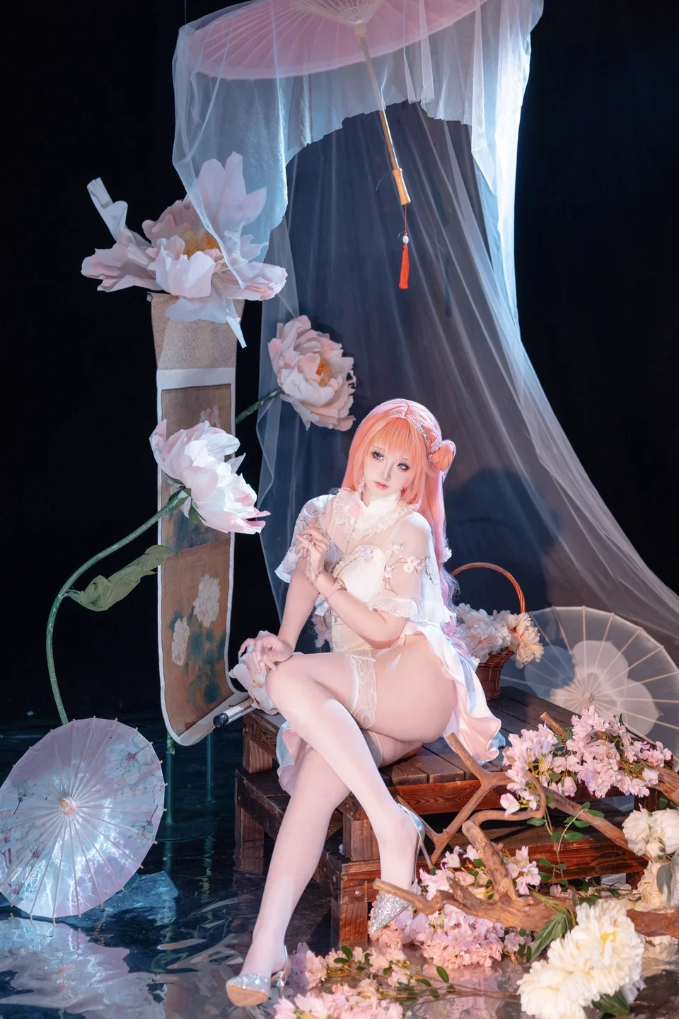 91tutu.cc@十悲伤小木十 - 桃乐丝 宴桃源-009.webp