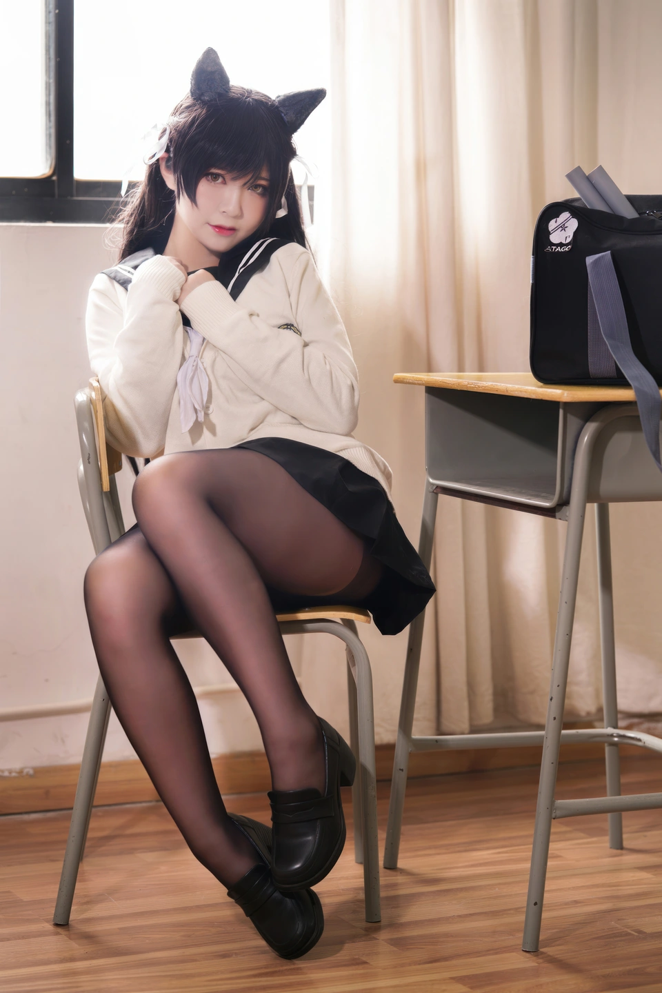 tg@simisebaisi 【丝足阁】002.webp