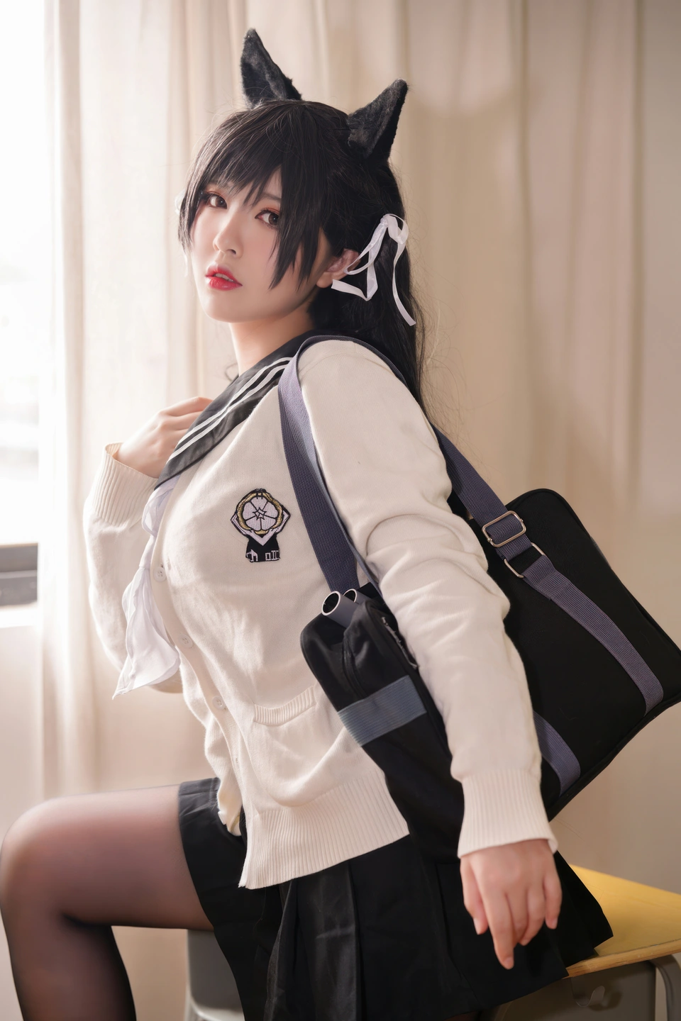 tg@simisebaisi 【丝足阁】008.webp