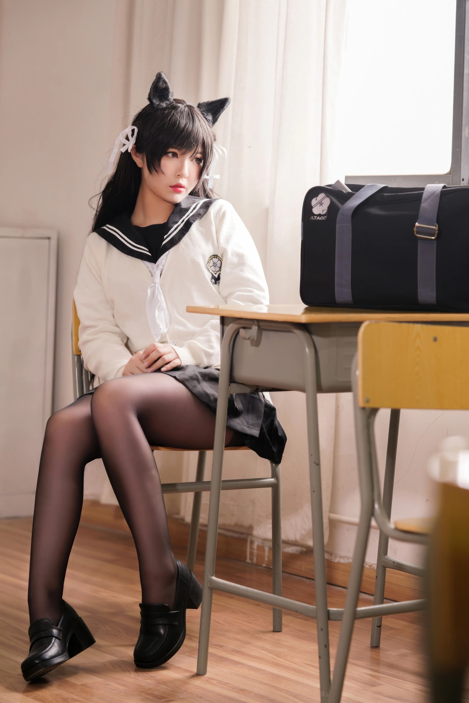 tg@simisebaisi 【丝足阁】009.webp