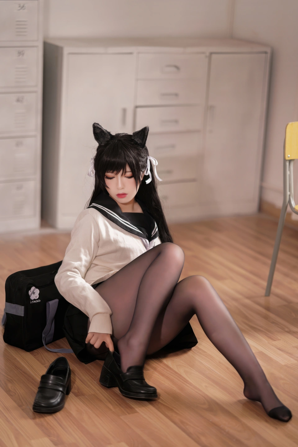 tg@simisebaisi 【丝足阁】015.webp