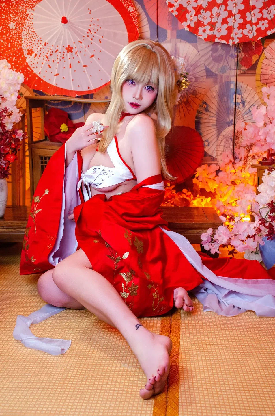 91tutu.cc@叉烧hibiki _No_002_碧蓝航线_光荣_新春_67P,4V_1_38GB-045.webp