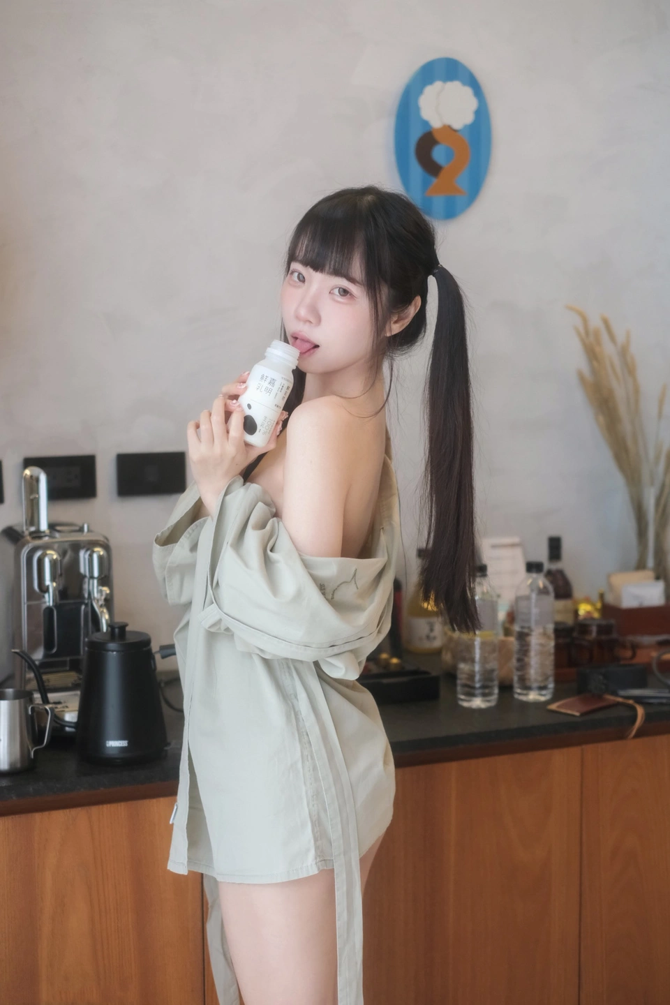 91tutu.cc@可可小白兔 _No_015_在陽台做壞事的小兔兔_68P_148MB-035.webp
