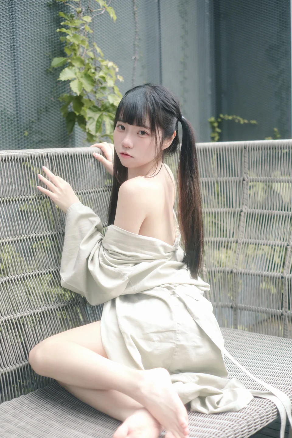 91tutu.cc@可可小白兔 _No_015_在陽台做壞事的小兔兔_68P_148MB-060.webp
