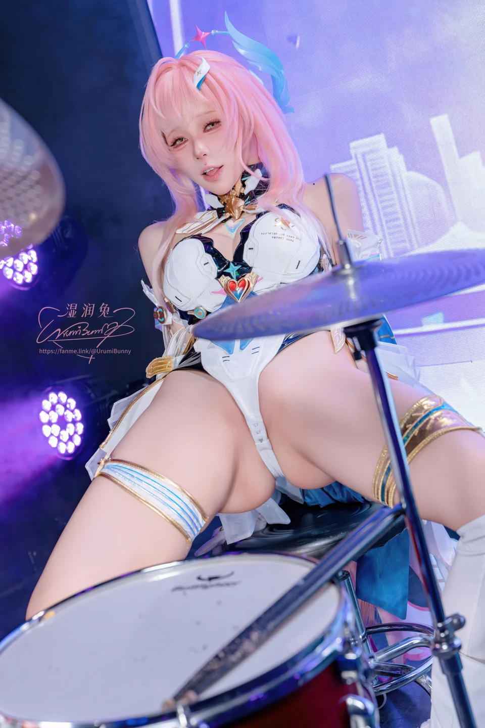 91tutu.cc@咬一口兔娘-017.webp