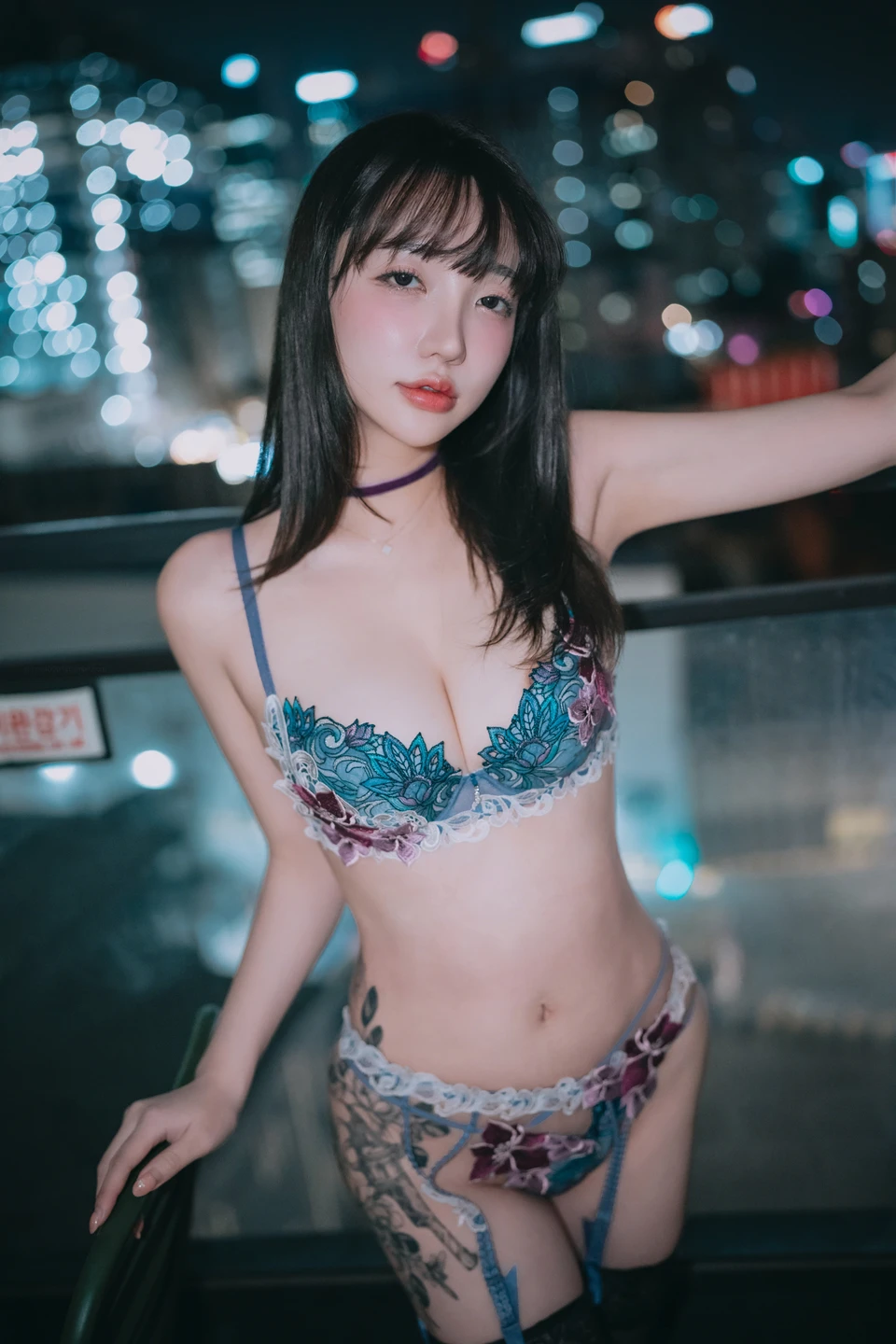 081.webp