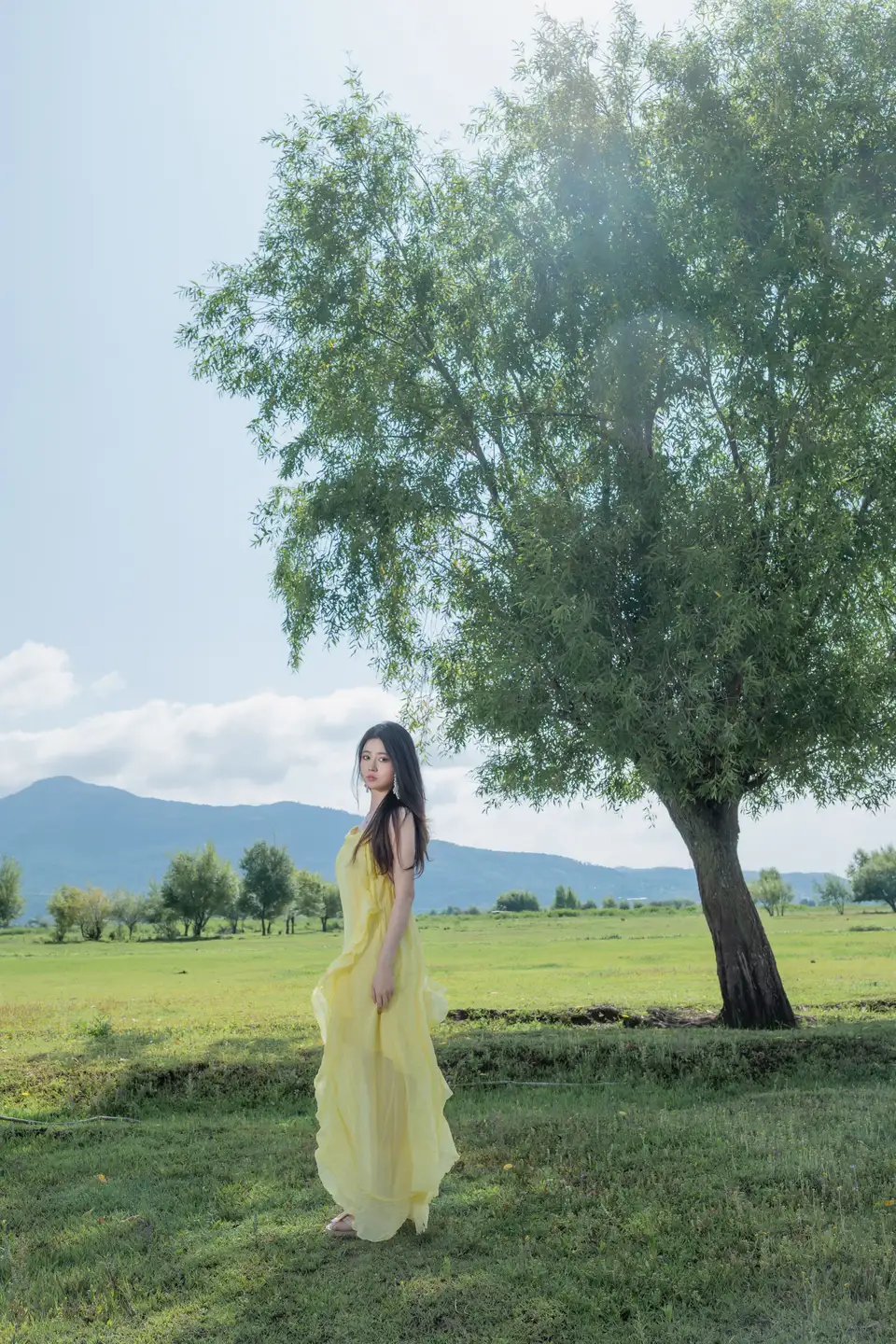 年年 - 绿茵 [83P-479MB]