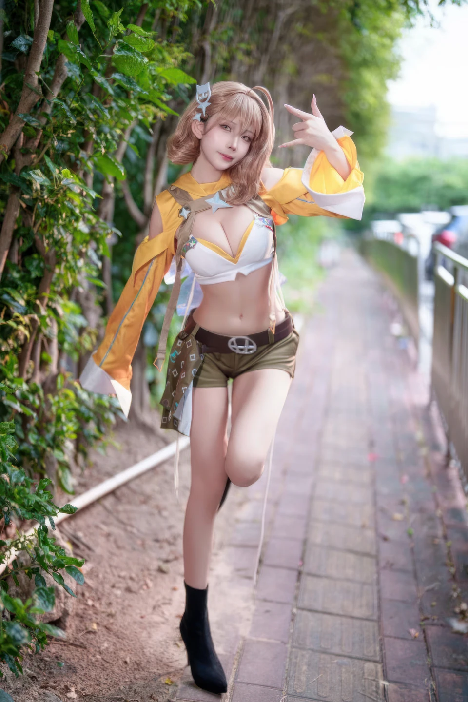 抱走莫子aa - No_085_萤火虫动漫嘉年华_阿妮斯超级巨星_23P_114MB