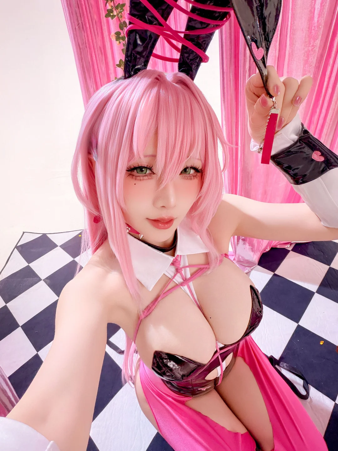 91tutu.cc@星之迟迟 _2026年4月计划_Nikke胜利女神_薇尔维特·兔女郎_48P_439MB-044.webp