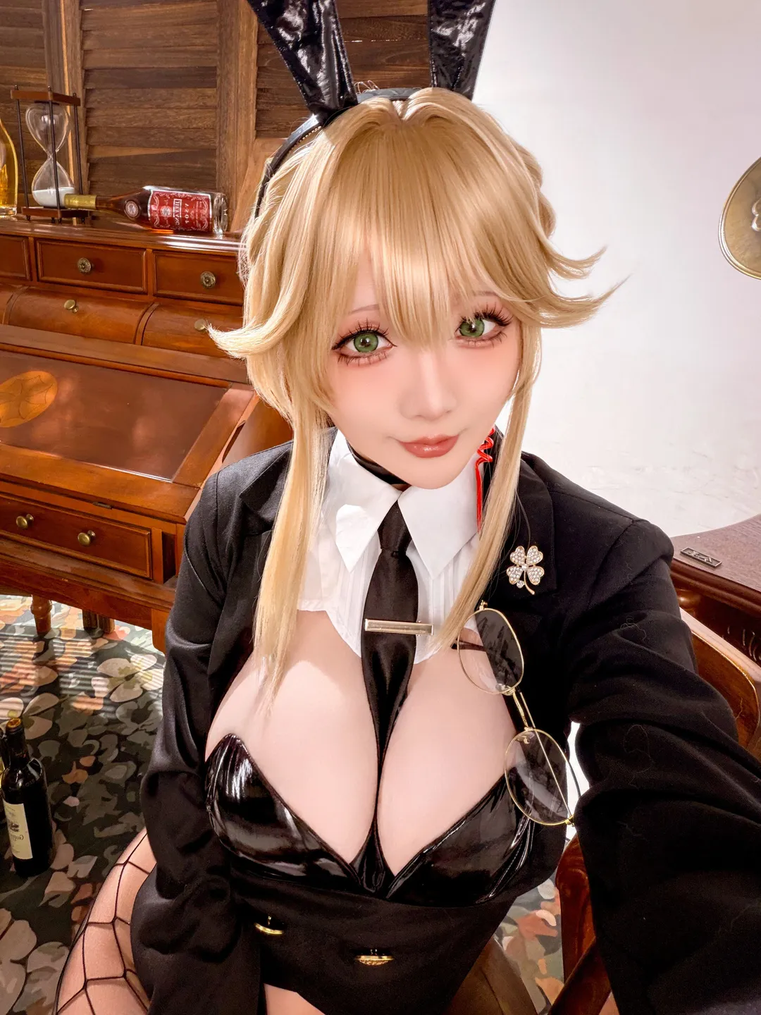 91tutu.cc@星之迟迟 _26年4月计划_Nikke胜利女神_爱德·特务兔女郎_49P_516MB-047.webp