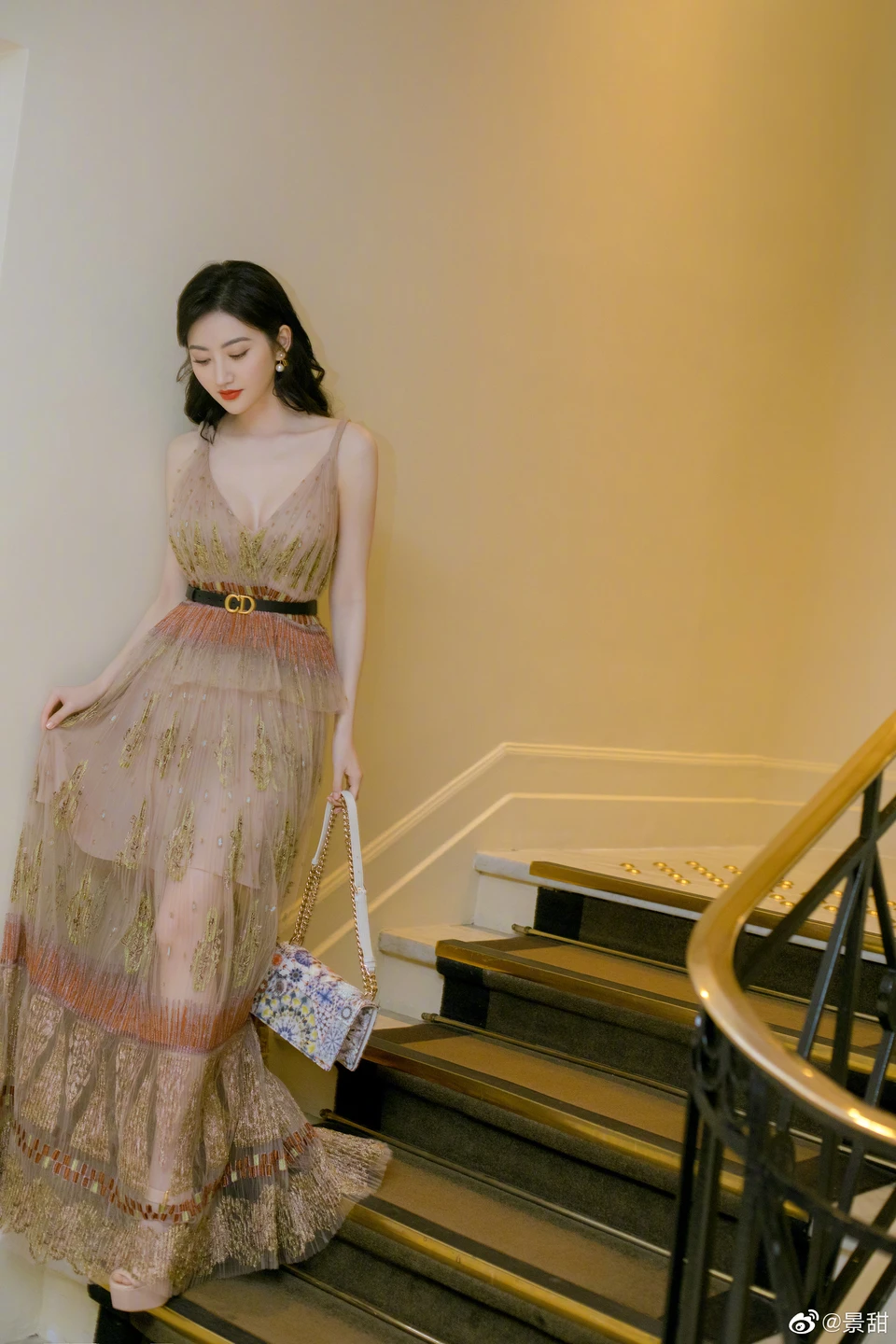 91tutu.cc@景甜-071.webp