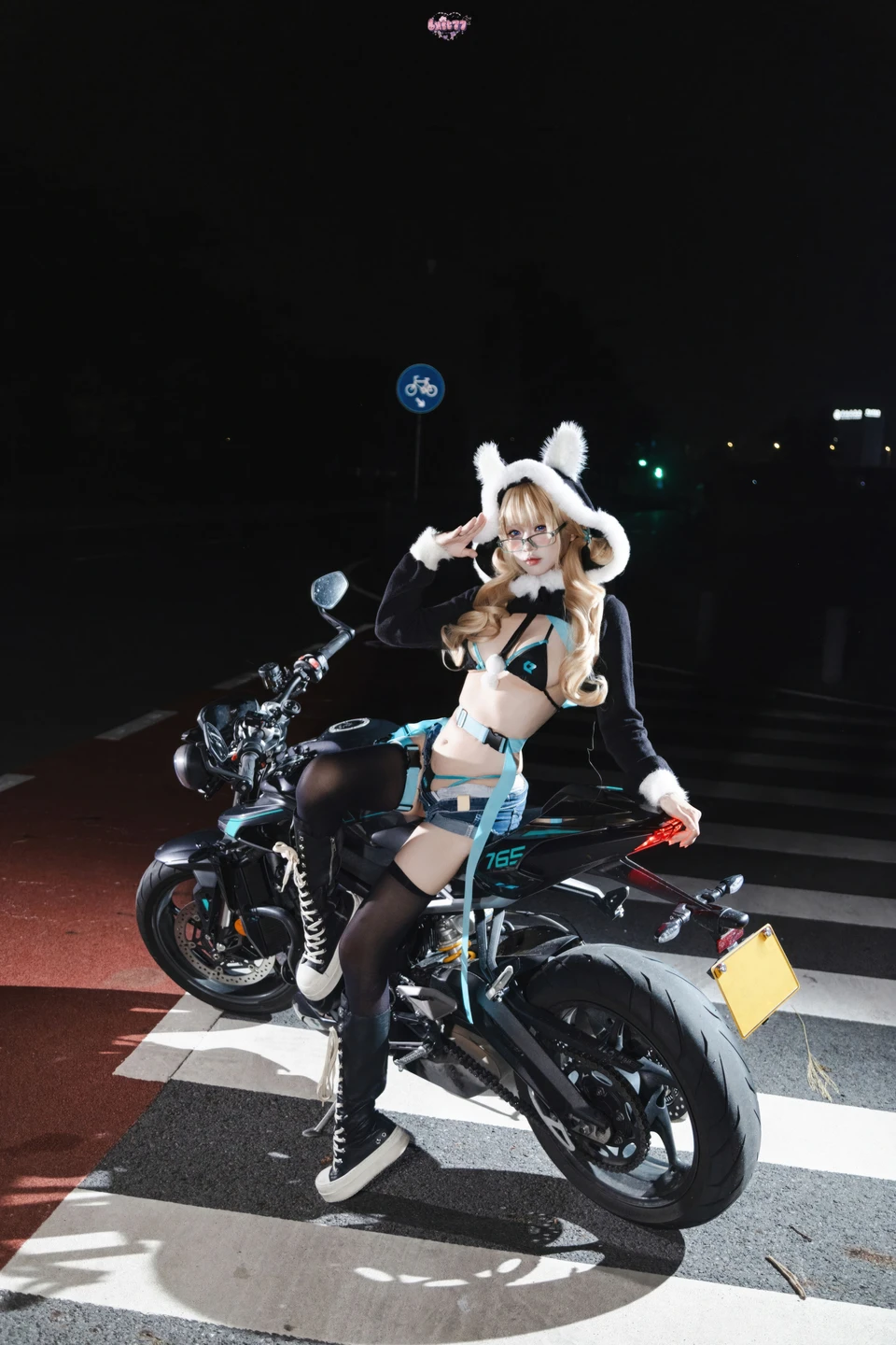 91tutu.cc@柒柒要乖哦-003.webp