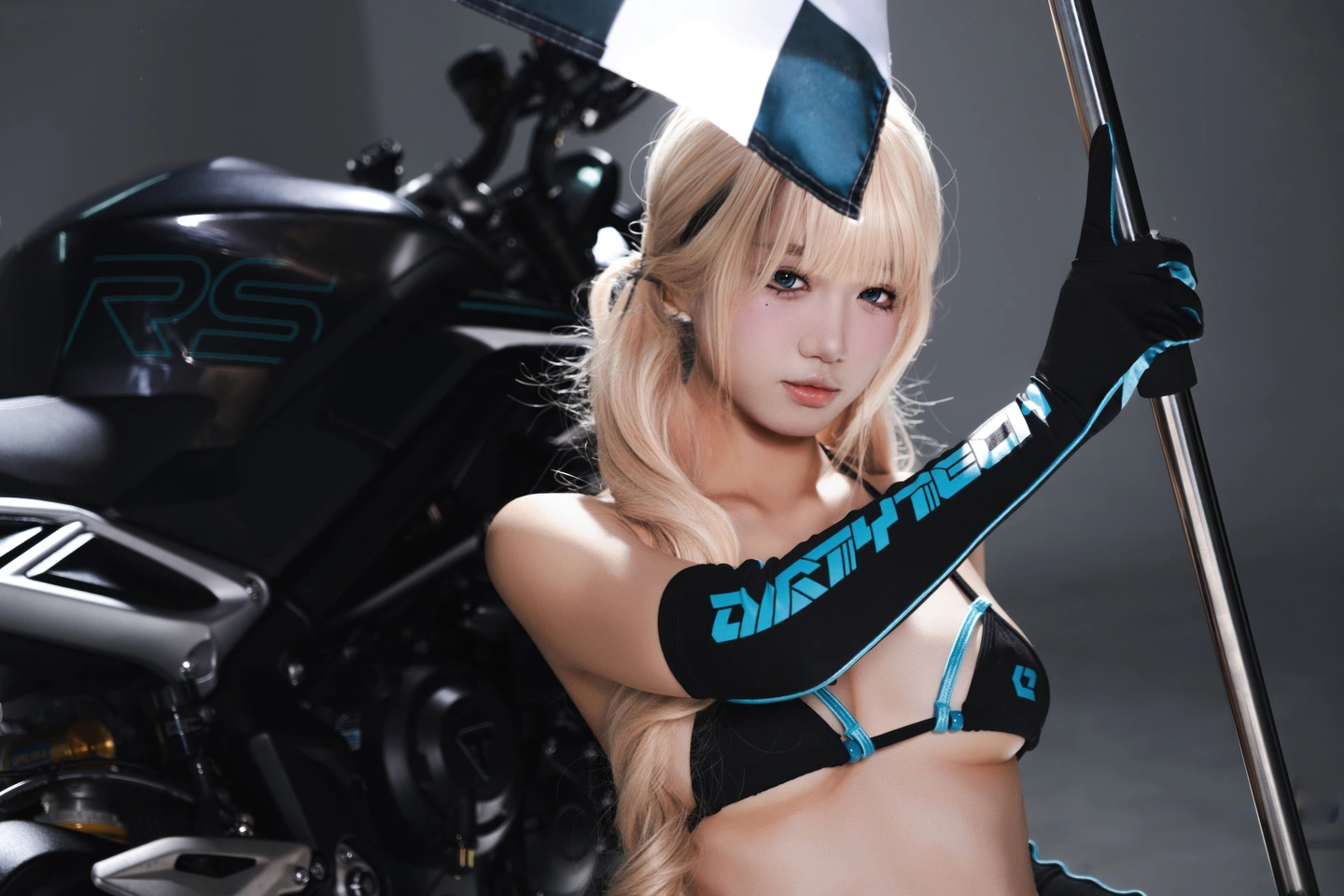 91tutu.cc@柒柒要乖哦-123.webp