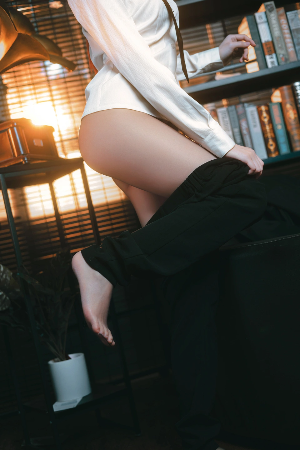 91tutu.cc@桜桃喵 - 玛奇玛-025.webp