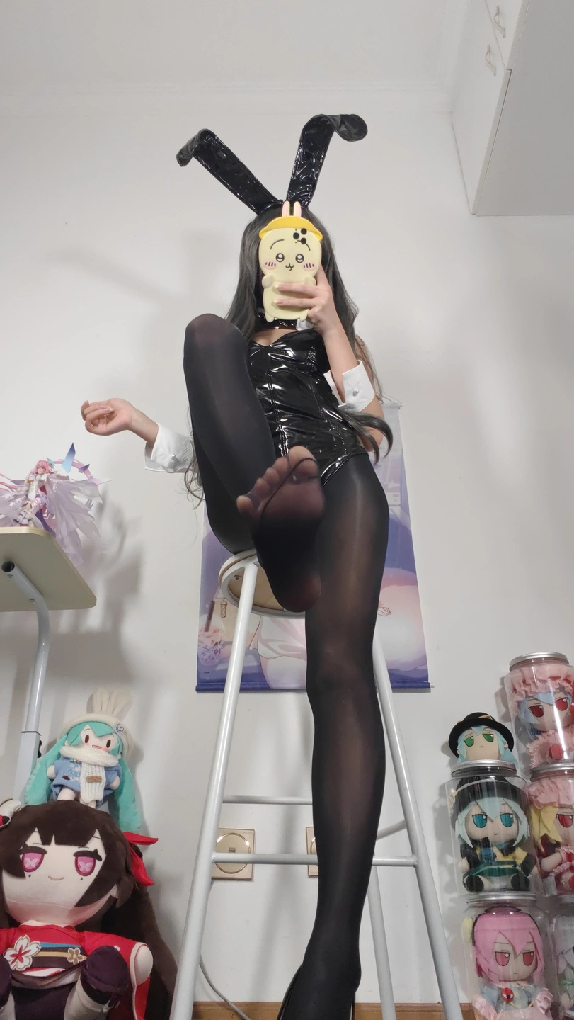 91tutu.cc@白栎Shirly - No.036 樱岛麻衣-037.webp