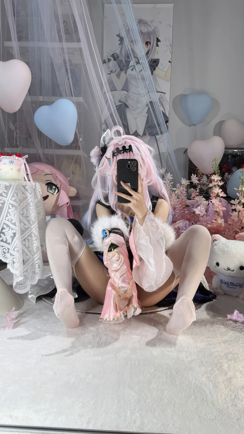 91tutu.cc@白栎Shirly-132.webp