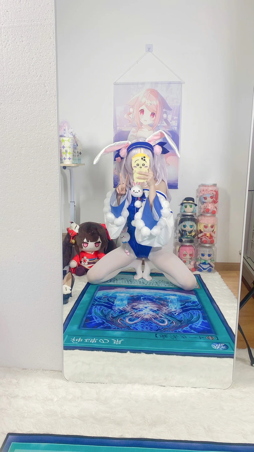 91tutu.cc@白栎Shirly _No_037_碧蓝航线_拉菲_II_自拍_33P,6V_566MB-004.webp