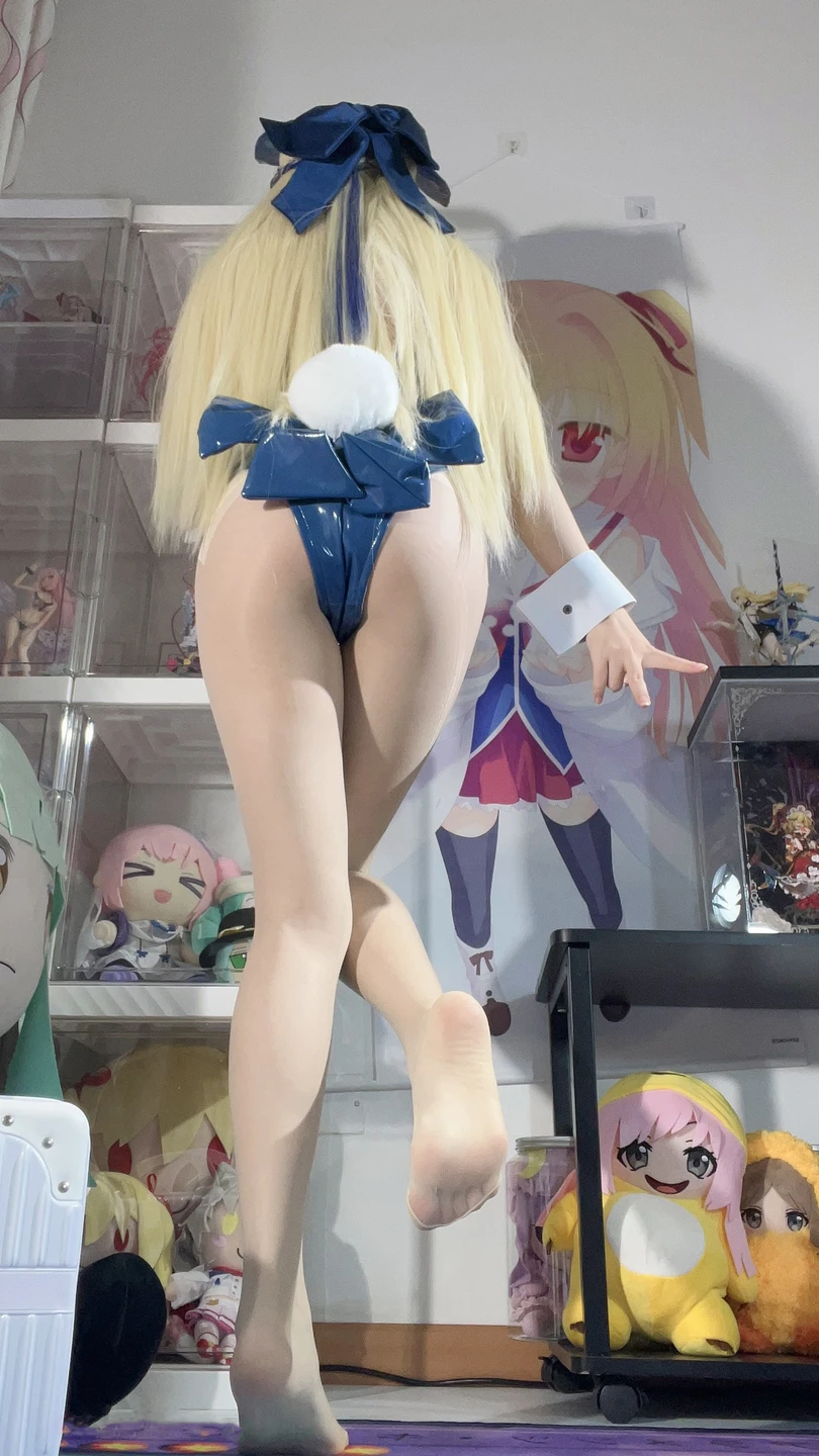 91tutu.cc@白栎Shirly _No_045_蔚蓝档案_飞鸟马时_兔女郎_148P,24V_4_74GB01-080.webp