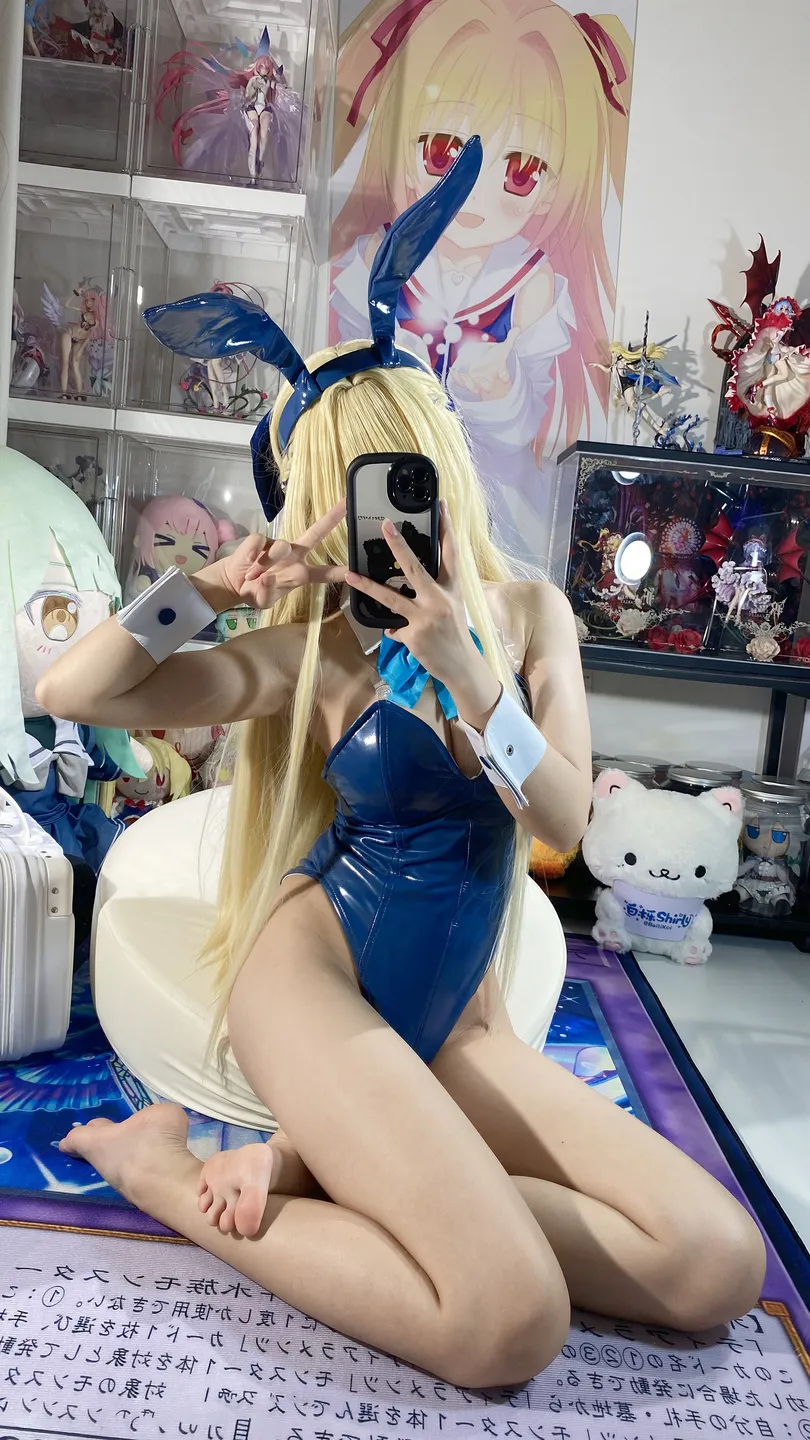 91tutu.cc@白栎Shirly _No_045_蔚蓝档案_飞鸟马时_兔女郎_148P,24V_4_74GB01-095.webp