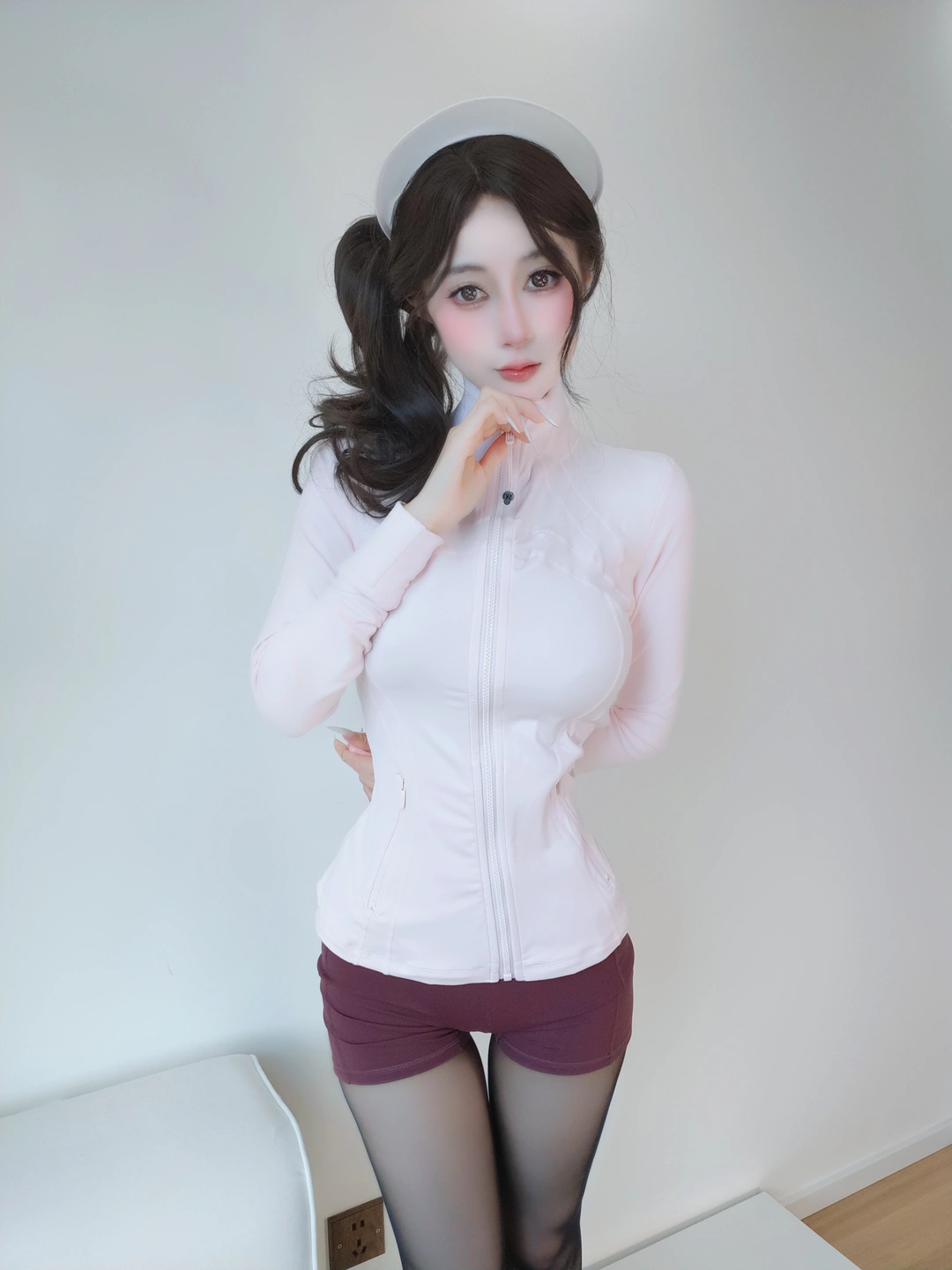 91tutu.cc@白银81-008.webp
