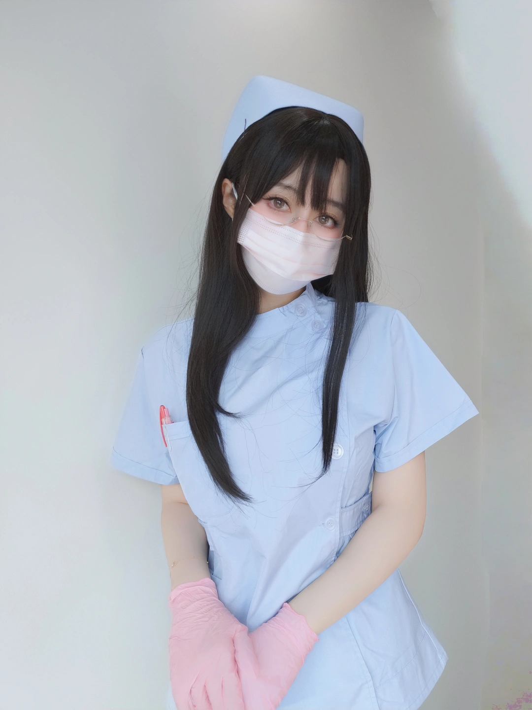 91tutu.cc@白银81 - 自摄Vol.95 蓝色护士-007.webp