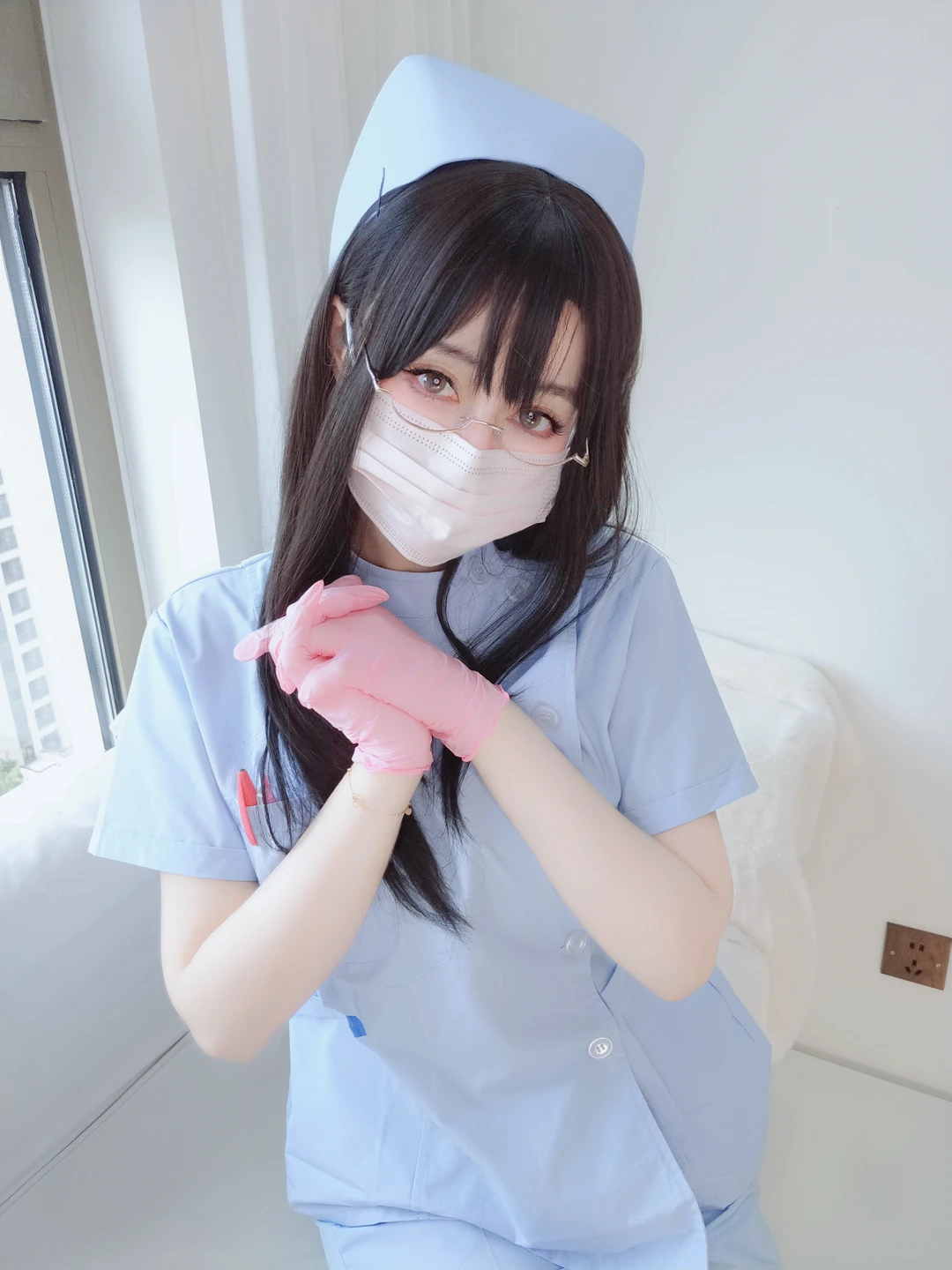 91tutu.cc@白银81 - 自摄Vol.95 蓝色护士-017.webp